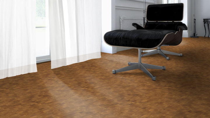 Holzpflaster Eiche RE 10 mm – Beispielbild Designer Stuhl