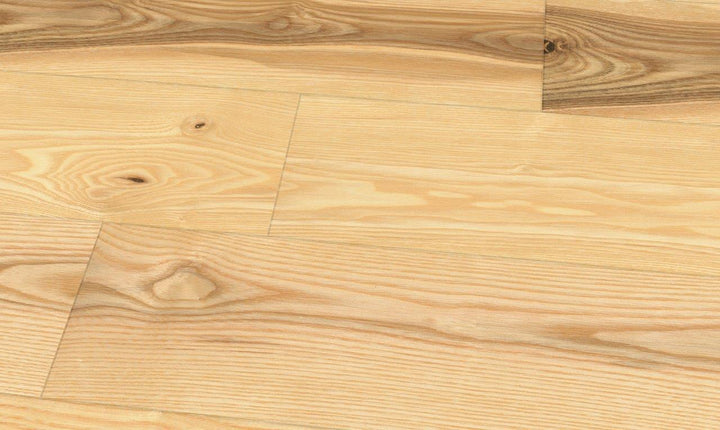 Esche Natur roh, geschliffen Massivholzdiele 15 × 130 mm – Produktfoto