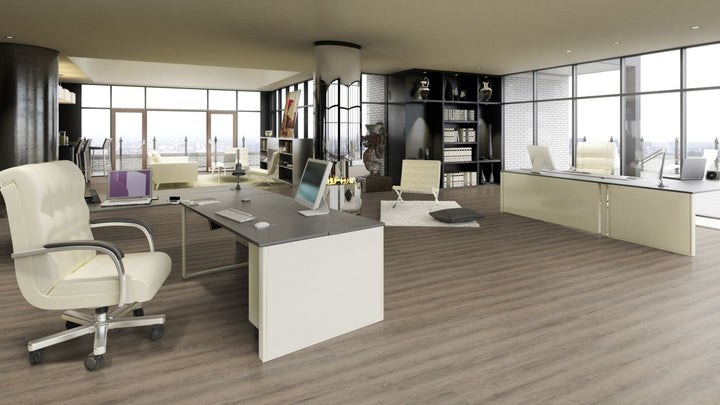 Hera Traffic SPC Vinyl Designboden Click 6,5 × 183 × 1220 mm – Beispielbild Büro