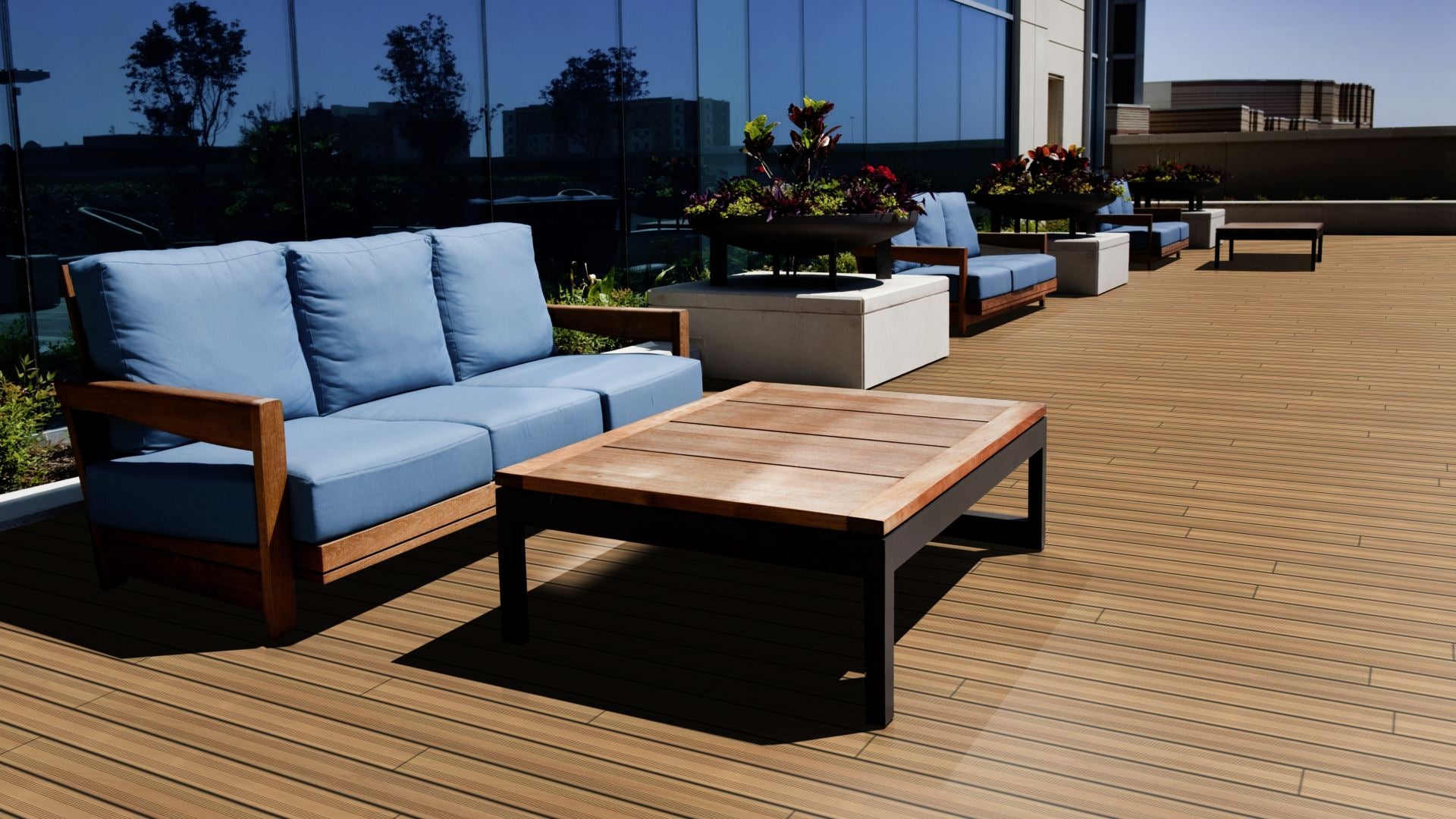 Garapa Prime KD französisch Terrassendiele 25 × 145 mm Fixlängen Beispielbild Dachterrasse
