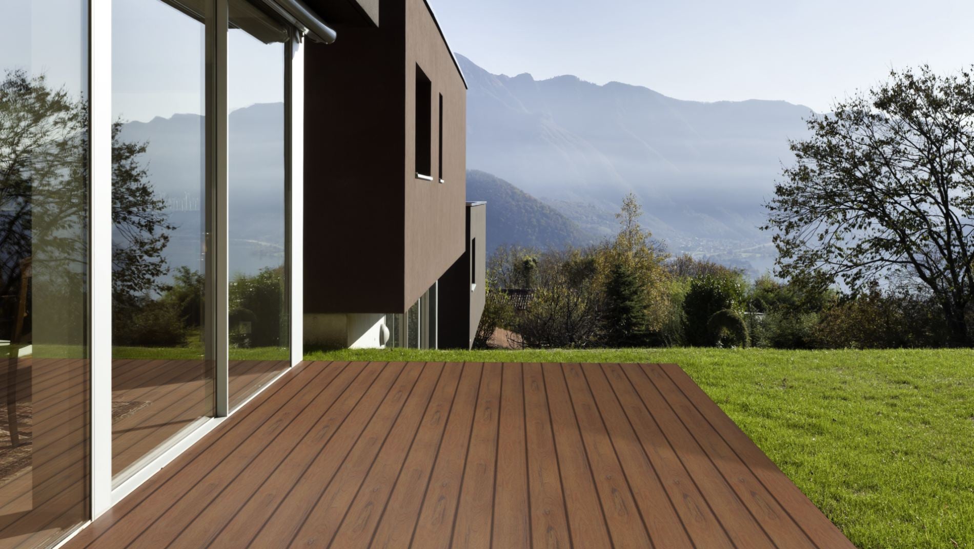 Ipê Prime KD glatt Terrassendiele 21 x 145 mm Fixlängen Beispielbild Terrasse