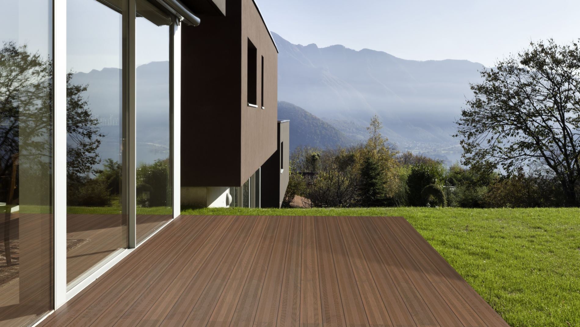 Ipê Prime KD französisch Terrassendiele 21 x 145 mm Fixlängen Beispielbild Terrasse