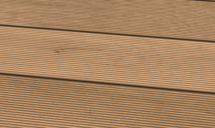 Eiche Standard KD gerillt Terrassendiele Produktfoto