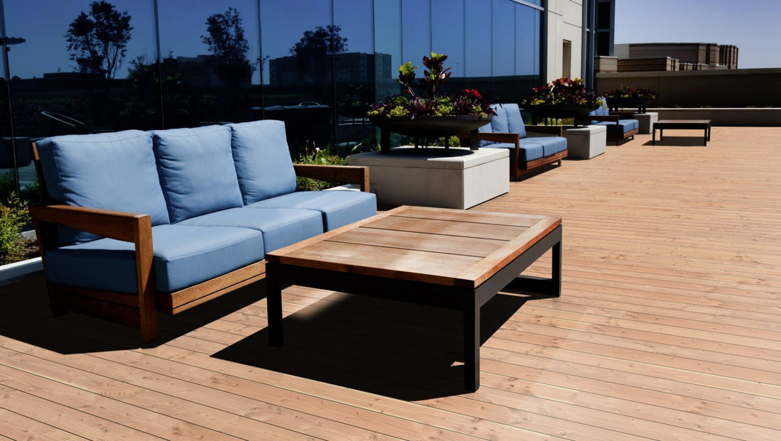 Douglasie I/III nachsortiert KD glatt Terrassendiele 26 x 145 mm Fixlängen Beispielbild Dachterrasse