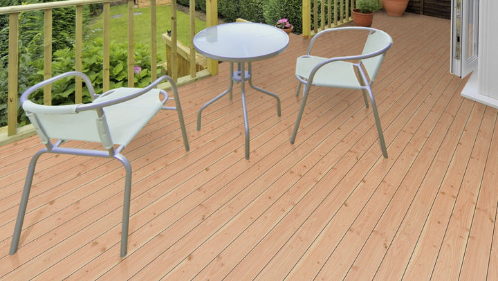 Douglasie I/III nachsortiert KD gerillt Terrassendiele 26 x 145 mm Fixlängen Beispielbild Garten