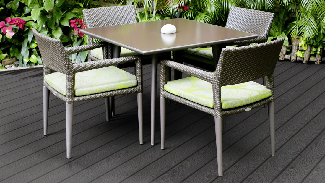 WPC 22 × 143 mm SOLID dunkelgrau sägerau grob Terrassendiele (massiv) Fixlängen Beispielbild Garten