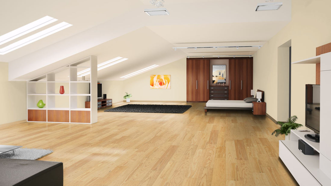 Pitch Pine Eleganz/Natur geölt Massivholzdiele 20 × 135 mm – Beispielbild Schlafzimmer im Dachgeschoss