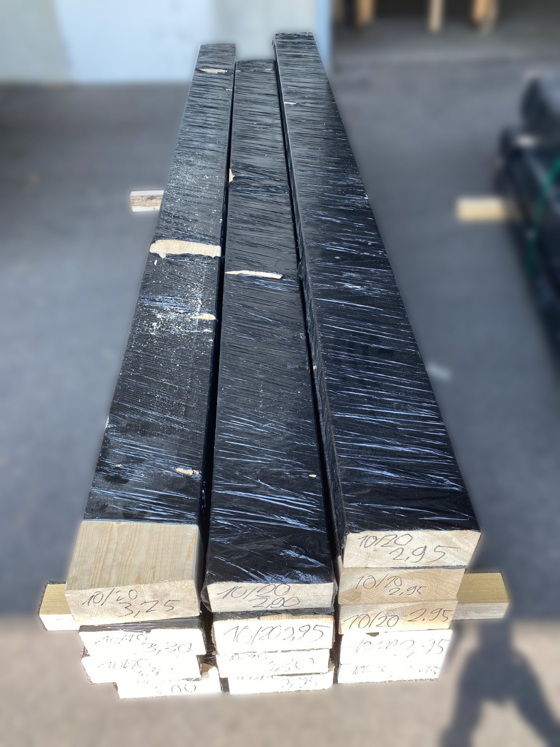Lot de bois lamellé-collé (BSH) en épicéa – 13 poutres en bois collé | Déstockage