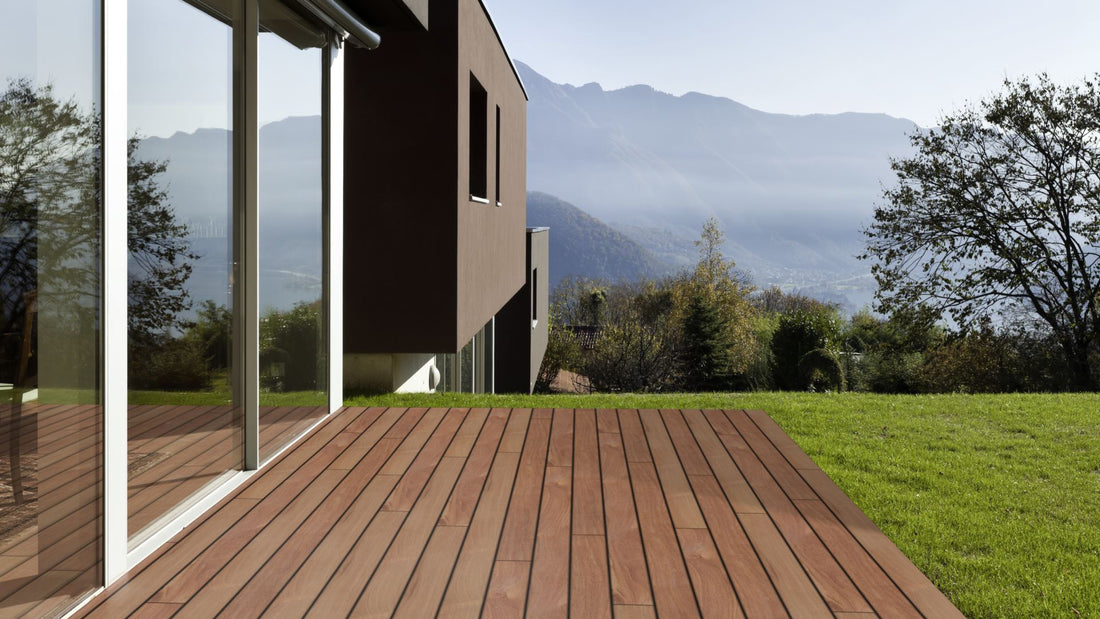 Cumarú Prime KD glatt Terrassendiele Beispielfoto Terrasse in den Bergen