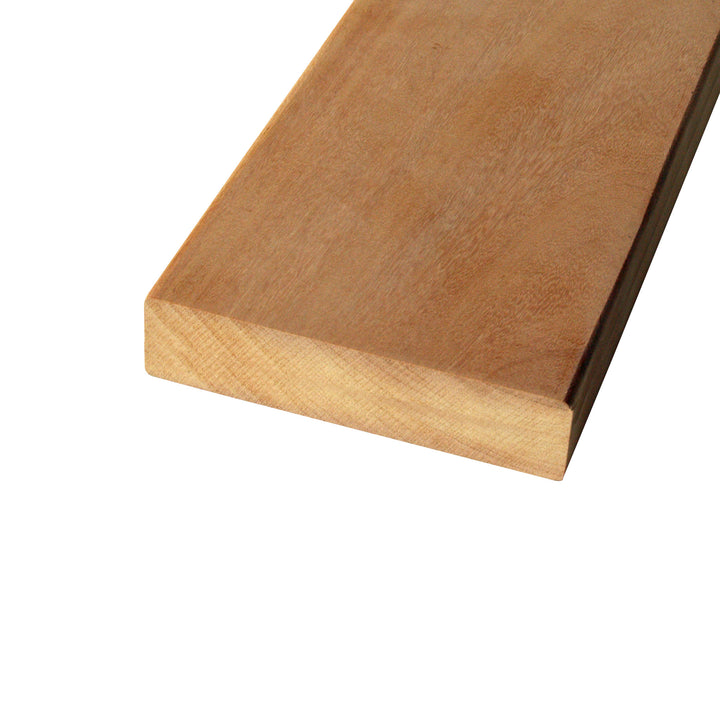 Garapa Prime KD glatt Terrassendiele 45 × 145 mm Fixlängen Produktfoto