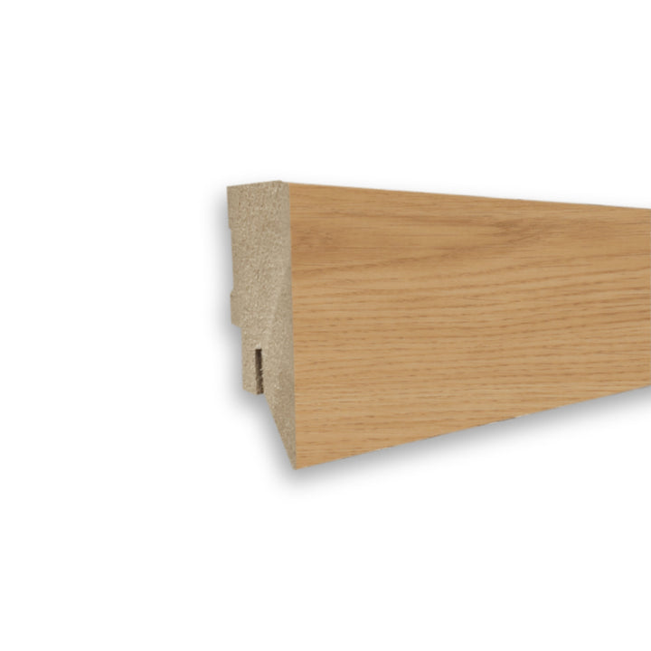 Vinyl Sockelleiste – Dekor Triton – 16 × 60 × 2500 mm – Produktfoto