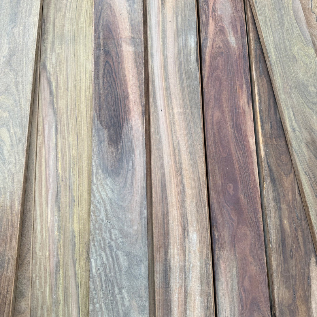 Ipe KD Terrassendiele glatt/glatt Detailfoto